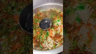 Smokey chicken dum biryani😋chickendumbiryanibiryani chickenshortsvideorecipe shrotsdumbiryani [upl. by Nimajeb]