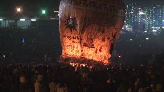 Balloon crash during festival in Myanmar [upl. by Sorensen]