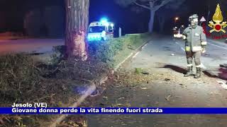 Jesolo VE Giovane donna perde la vita finendo fuori strada 05112024 [upl. by Htidra]