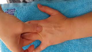 Simple hand massage demonstration  5 min [upl. by Oretna]