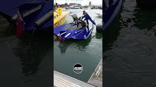 Wight Offshore pulls out at the Solent 80 offshoreracing powerboats ukopra batboat [upl. by Martreb]