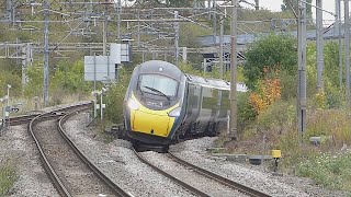 Avanti Pendolino passes Rugby 131021 [upl. by Fidellas]