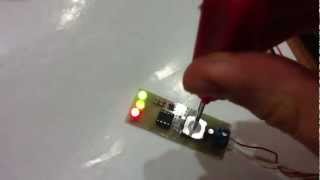 Lampeggiante a 3 LED con NE555 [upl. by Drice]