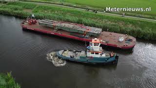 Wierumerschouwsterbrug naar Groningen gevaren [upl. by Anyrak789]