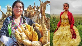 🌽👗💃Esta talentosa artesana hace vestidos con Maíz y Totomoxtle ¡Conoce el proceso [upl. by Cioban]