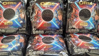 Oreo Star Wars Lightside or Darkside review 2024 [upl. by Ehcor606]