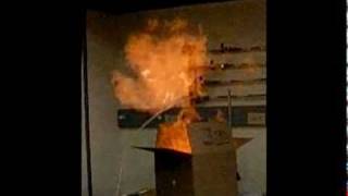 Effect of Oxydizer on Confined Explosions Oxygen vs Air  FPE Teaching Tool [upl. by Rozelle333]