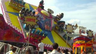 Take Off nouveauté 2011 fête foraine de Niort 2011 [upl. by Akemehs597]