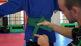 How to Tie a Students Taekwondo Belt A Guide for Parents and Instructors [upl. by Aidiruy985]