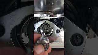 Bobine case lagana hai silai machine viral repair [upl. by Glanti]