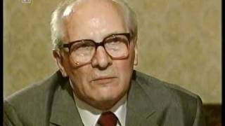 Erich Honecker äußert sich zur möglichen Zukunft des Sozialismus [upl. by Anaejer]