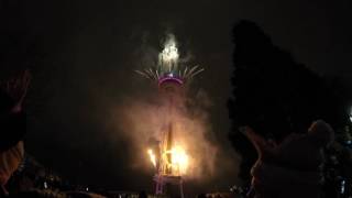 2016 New Years  fireworks Seattle Space Needle Seattle Center [upl. by Anesor]