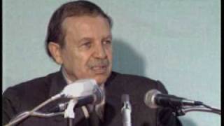 Abdelaziz Bouteflika Biographie  LAdieu à Houari Boumediène [upl. by Idnahr]