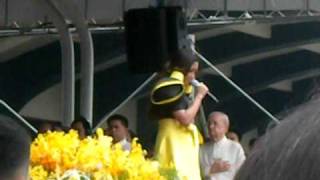 Charice Pempengco sings the Lupang Hinirang in Pres Noynoys Inauguration [upl. by Regdirb451]