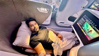 Most Luxurious SINGAPORE AIRLINES BUSINESS CLASS with 5 star Dining [upl. by Gianni889]