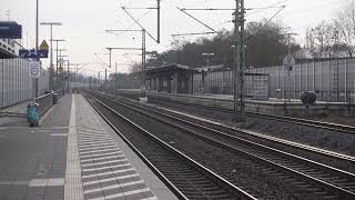 Drei durchfahrende Züge hintereinander weg im Bahnhof Winsen [upl. by Yntruoc]