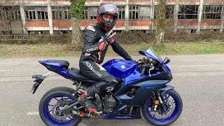 Yamaha R7 2022 Akrapovic racing decata incroyable le bruit 🔥 [upl. by Iadrahs]