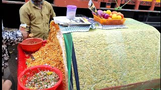 Indias Famous Bhelpuri  Mumbai Street Food [upl. by Anwahsak]