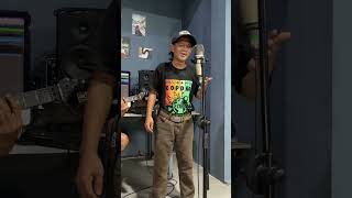 BUKAN PENGEMIS CINTA  Jhonny IskandarShort Cover adin guitar Ft Baitul jhonnyiskandar [upl. by Anid193]