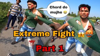 EXTREM FIGHT 🤬 WITH CHAPRI RIDER ROAD RAGE 🤬 LADAI HO GAYI CHAPRI SE 🤬 [upl. by Yleek]