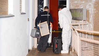 BerlinCharlottenburg Frau in Charlottenburger Wohnung wurde mit Messer getötet [upl. by Yeloc473]