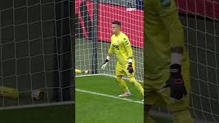 🧤 Etienne Vaessen stopt de penalty van Branco van den Boomen ⚽️❌ [upl. by Aranat]