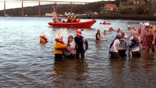 Loony Dook South Queensferry Forth Estuary By Edinburgh Scotland 2013 [upl. by Thayne275]