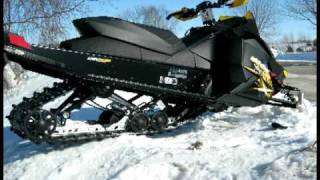 SKiDoo 800 ETec [upl. by Aleedis944]