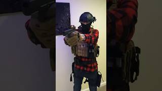 Glock19 left hand reloads tacticool man readyornot milsim scp scp5k warzone airsoft fpsgames [upl. by Lednar]