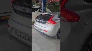 Volvo V40 T5 with valvetronic exhaust volvo exhaust volvov40 [upl. by Tressia]