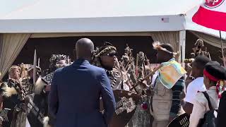 Ngizwe Mchunu arrives at the at the Mangosuthu Buthelezi Funeral shenge RIPShenge [upl. by Einrae]