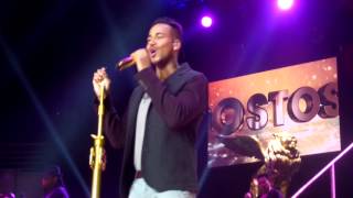 Propuesta Indecente  Romeo Santos En Vivo Live  Movistar Arena Chile 2014 [upl. by Cressy]