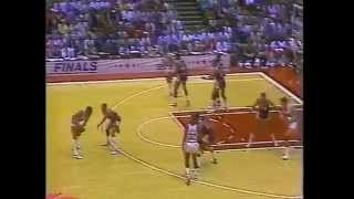 NBA Greatest Duels Kareem AbdulJabbar vs Hakeem Olajuwon 1986 WCF Game 3 [upl. by Fransis398]