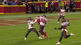 Hopkins 35yard deepball catch comes with three Bucs right around him [upl. by Dede30]