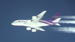 29million view Thai Airways A380 amp ANA B747 Parallel Flight On the sky ของการบินไทยที่ปรากฏก็ [upl. by Joktan282]