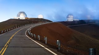 Driving to the top of Mauna Kea Volcano in Hawaii [upl. by Eniahpets]