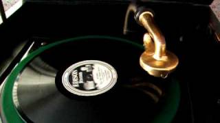 Edison Diamond Disc Phonograph D25 plays Red Hot Henry Brown  1925 [upl. by Irrahs]