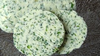 Kräuterbutter schnell und einfach selbst gemacht  Rezept Video  Anleitung [upl. by Nikita]