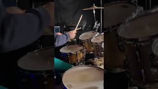 Un pattern qui envoi du lourd  drums batterie drummer drumlessons drumming [upl. by Bowrah428]