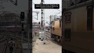 Assistant Loco Pilot Flagging Off 12860 Gitanjali Express departing Howrah Junction 🟢 [upl. by Namreg]