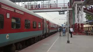 swatantra senani super fast express jaynagar to new delhi [upl. by Erving]