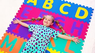 ABC Lied  Lern das englische Alphabet für Kinder mit Diana [upl. by Bush]