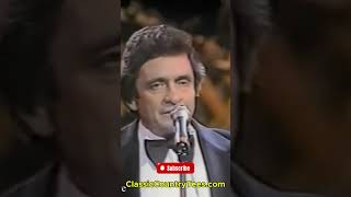 CountryMusicLegends CountryMusic CountryIcon CountryStar MerleHaggard RebaMcEntire JohnnyCash [upl. by Anu]