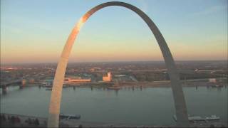 Gateway Arch Tour  A 1 minute visit [upl. by Addam]