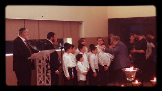 Cantor Chazan Benjamin Muller sings Adon Olam from Gabai  Netzer [upl. by Redienhcs182]