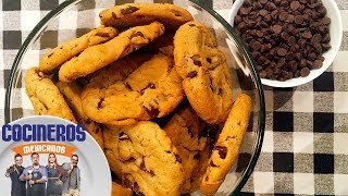 Receta Galletas con chispas de chocolate  Cocineros Mexicanos [upl. by Nanam291]