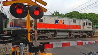 2 Perlintasan Kereta Api Baru  Alarm Mp3  Palang KYOSAN  ALKMAAR [upl. by Christoforo]