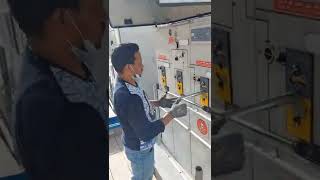 How to operate RMU  MV switchgear  Electrical work shorts [upl. by Janey]