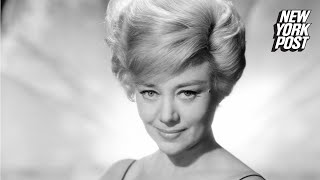 ‘Mary Poppins’ star Glynis Johns who sang Sondheim’s ‘Send in the Clowns’ dead at 100 [upl. by Greenberg490]