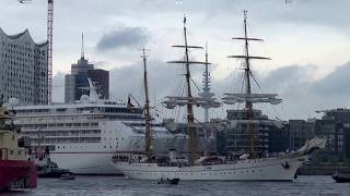 824 Hafengeburtstag  Einlaufparade mit quotGorch Fockquot  Hamburg 2013 [upl. by Dean]